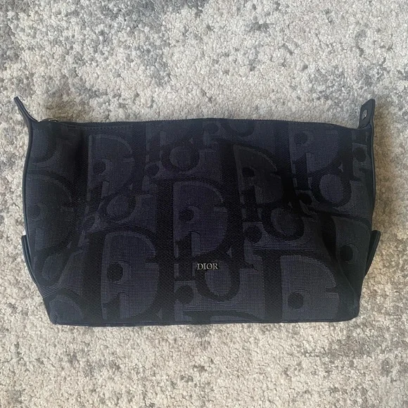 Dior Maxi Dior Oblique jacquard Toiletry bag - Picture 1 of 15